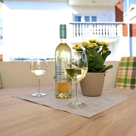 Apartman Zara Buitenkant foto