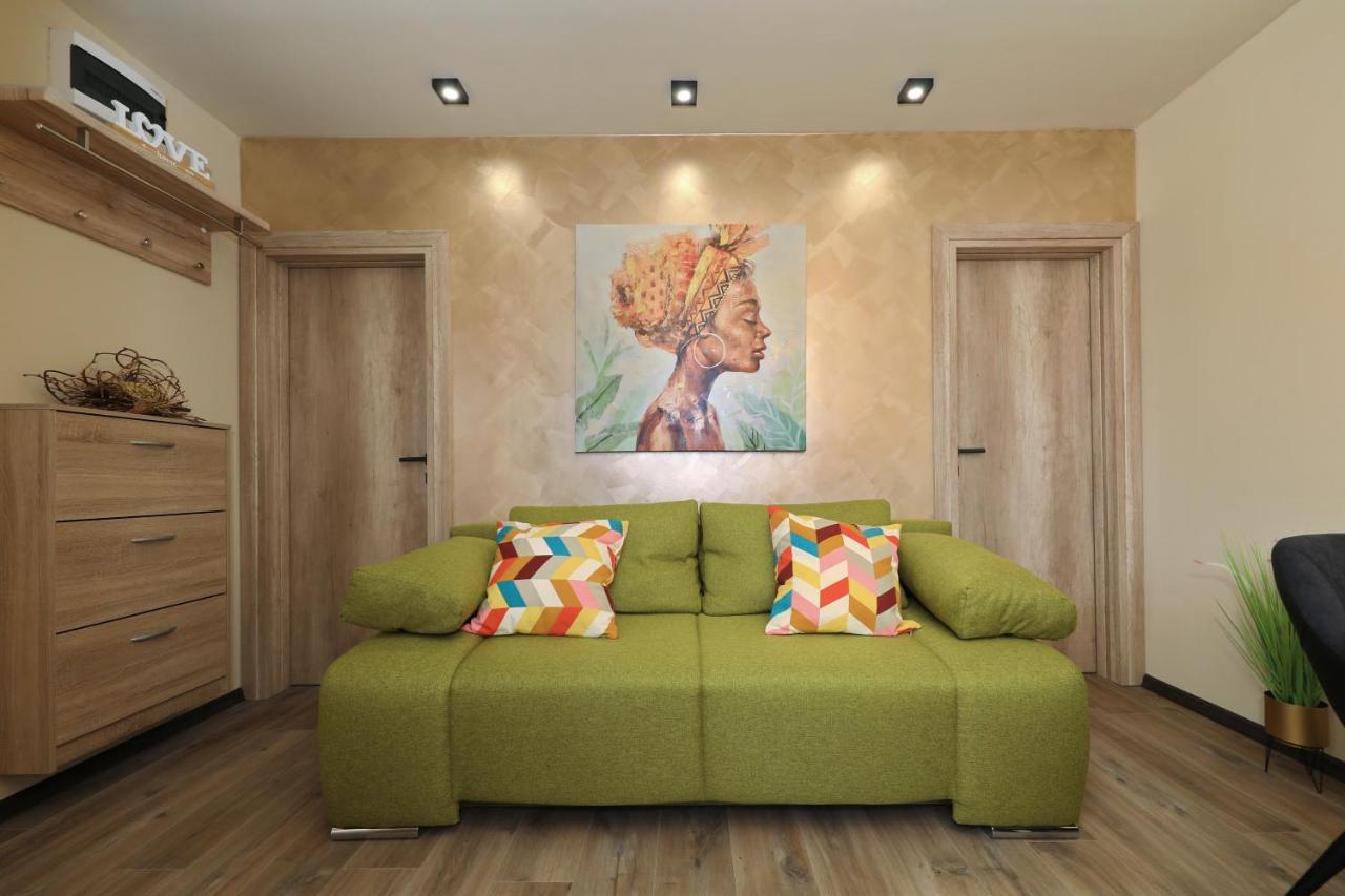 Apartman Zara Buitenkant foto