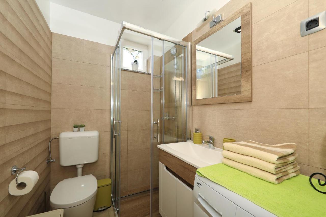 Apartman Zara Buitenkant foto
